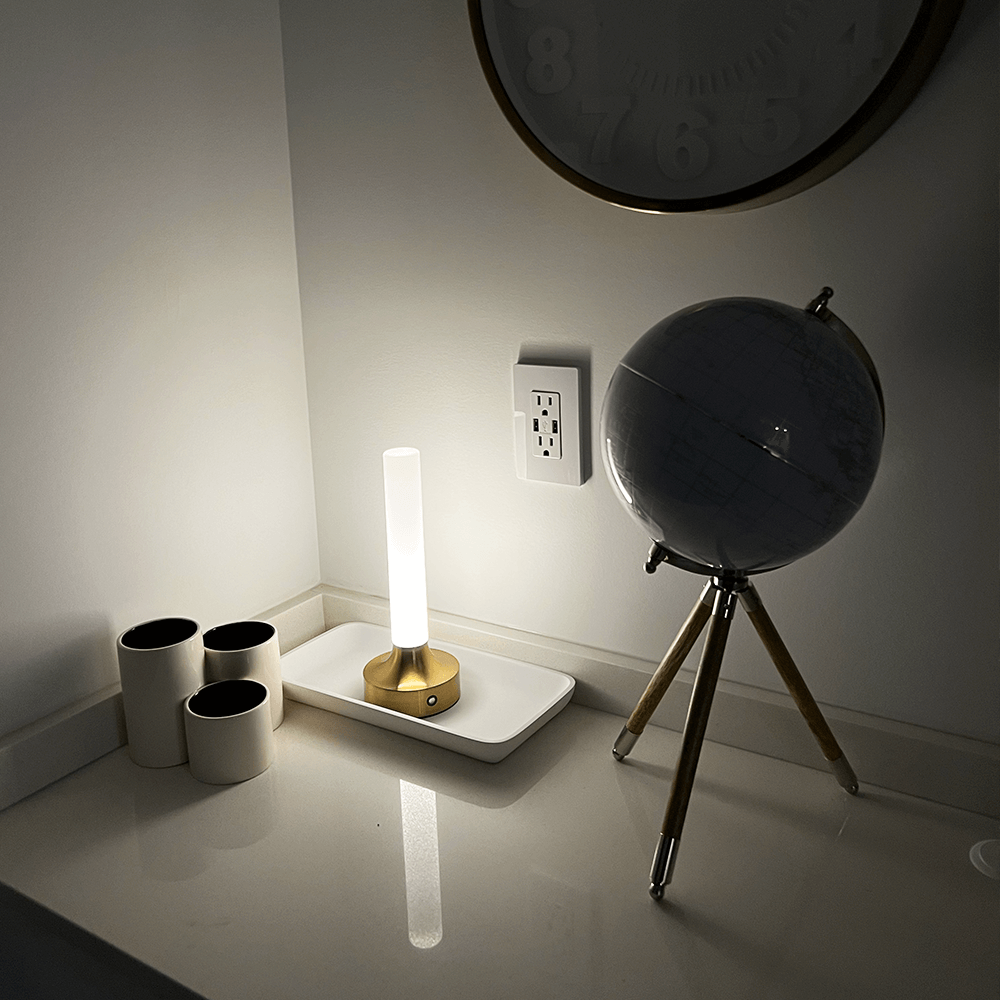 Opulence Light - Luxury LED Lamp for Home Offices