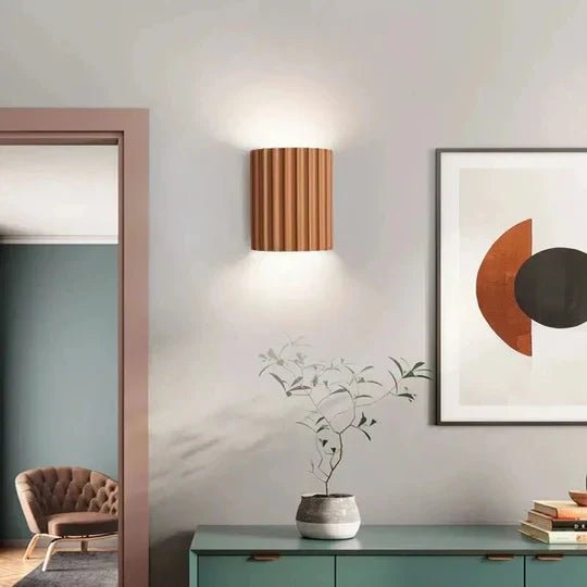 RibbleWall - Stylish Resin Wall Lamp