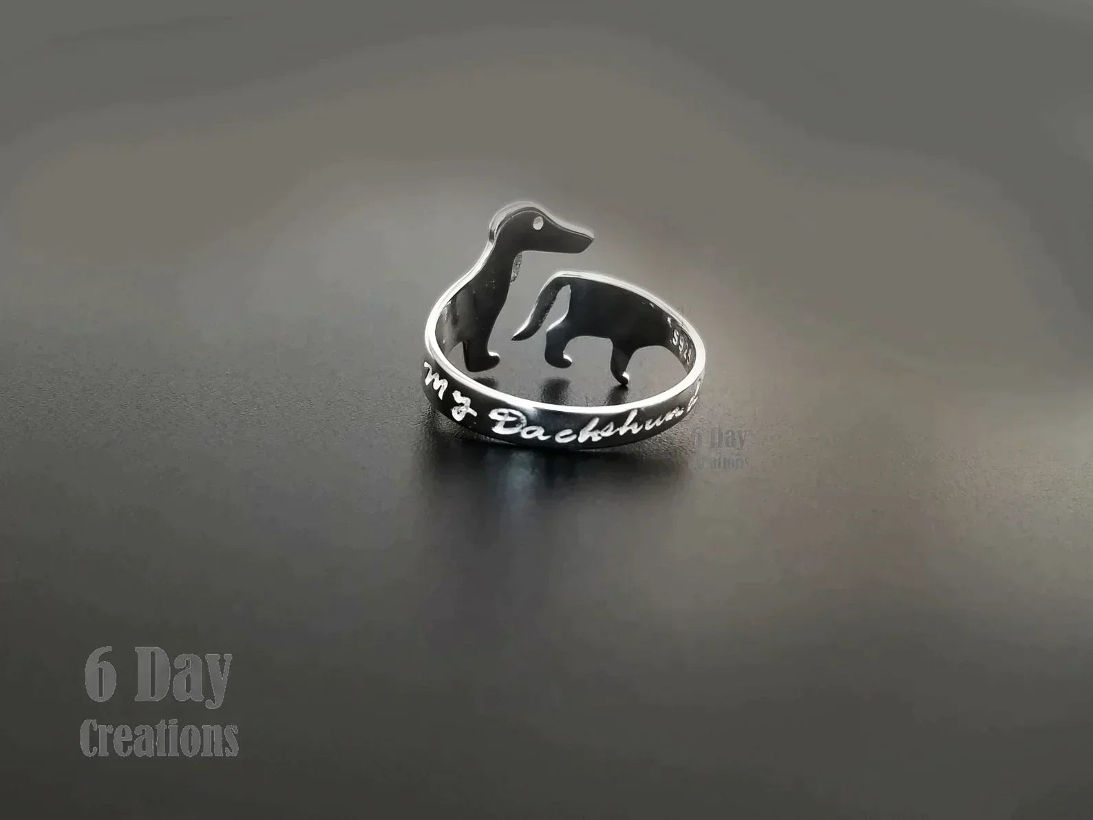 Cute Dachshund Ring - Perfect for Animal Lovers