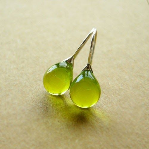 Olivia - Chic Vintage Olive Glass Earrings for Women