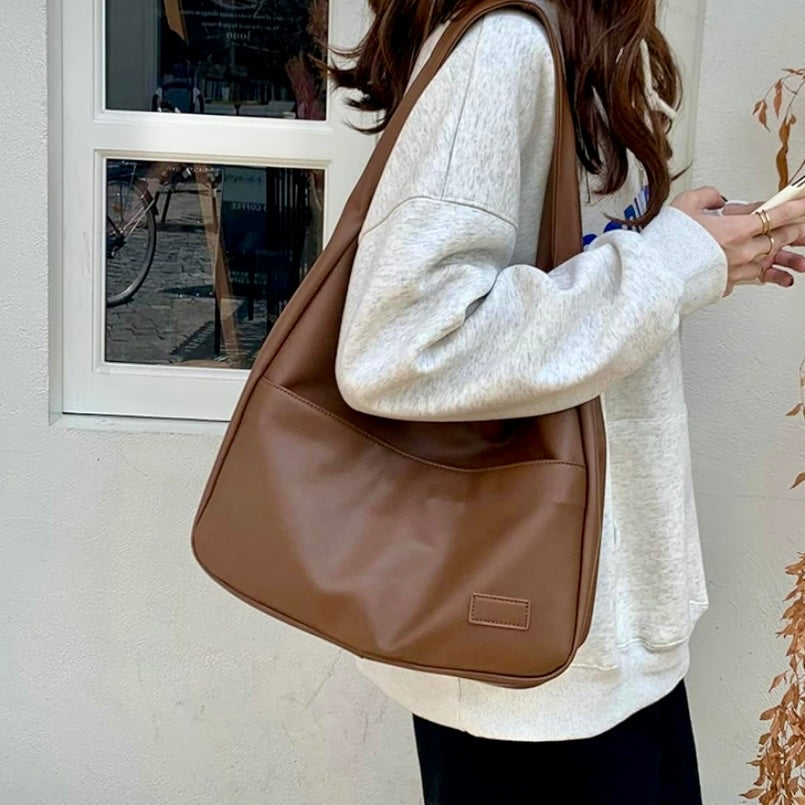 Livia Luxe Bag - Elegant Leather Shoulder Bag for Every Occasion