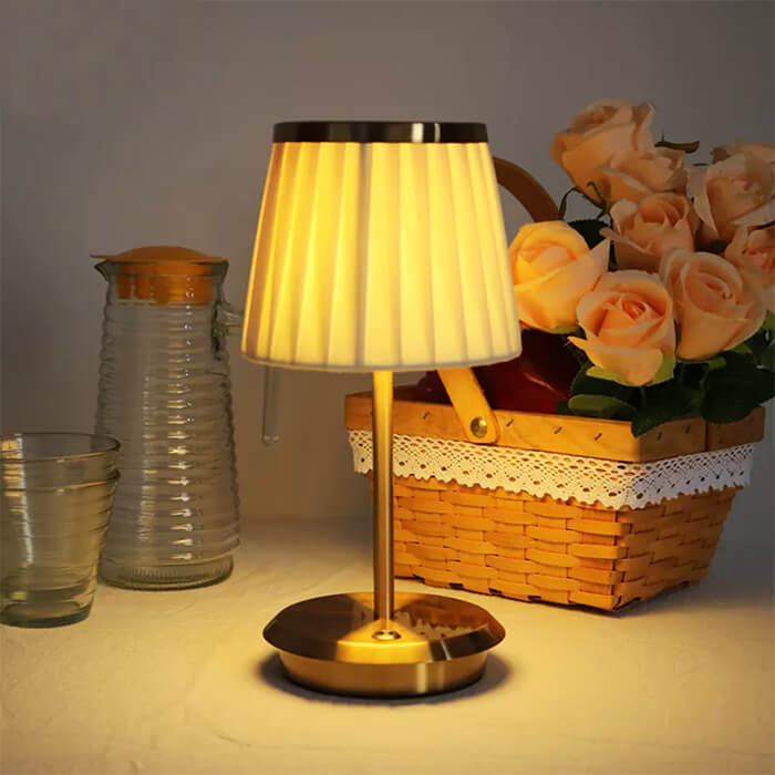 DreamDrape Gold Table Lamp - Flexible Glow