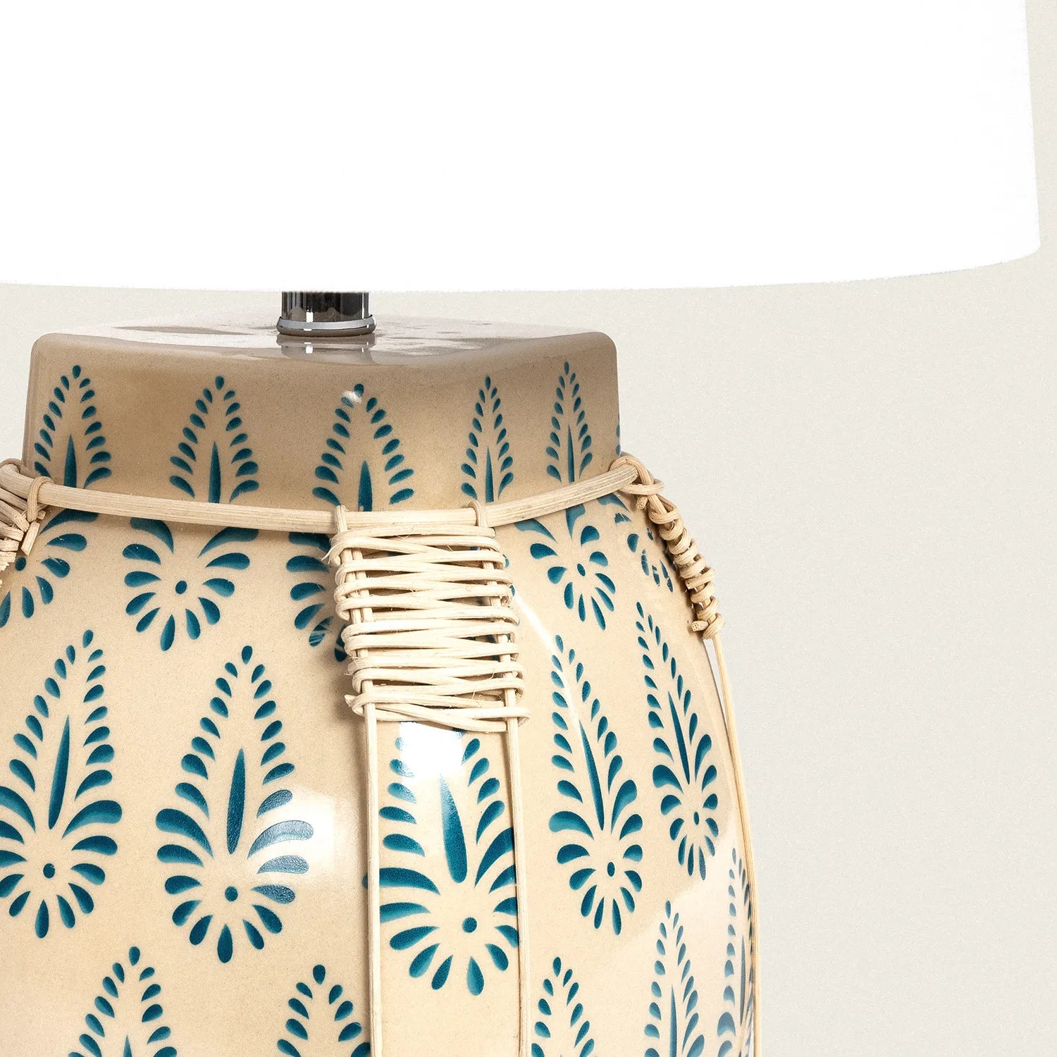 Luxora Lamp - Ceramic Fabric-Shade Table Light