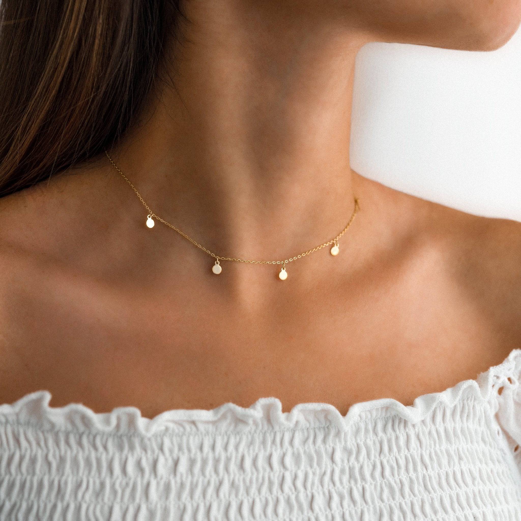 Aylin - Delicate Circle Necklace for Women