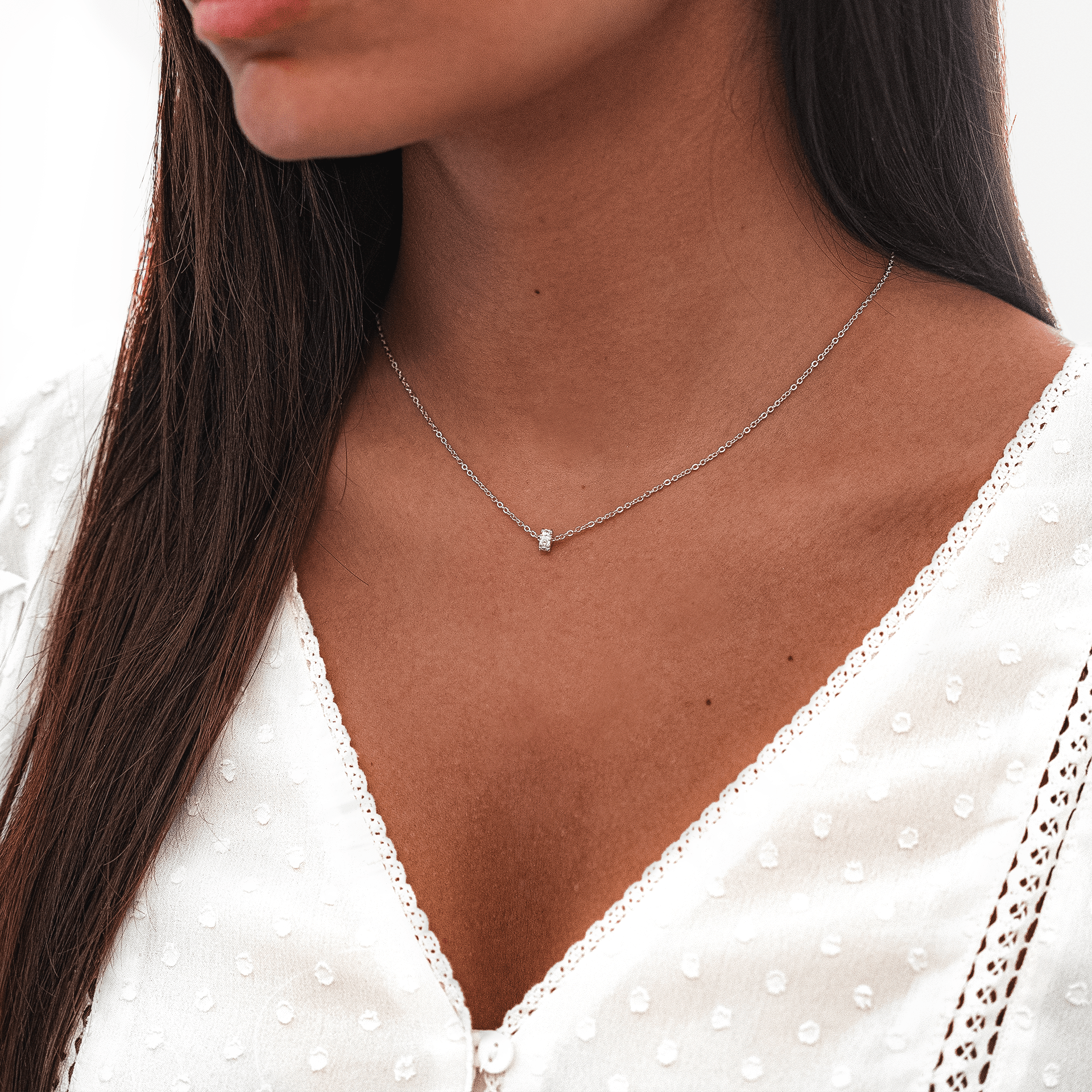 Valerie - Sparkling Circle Necklace for Women