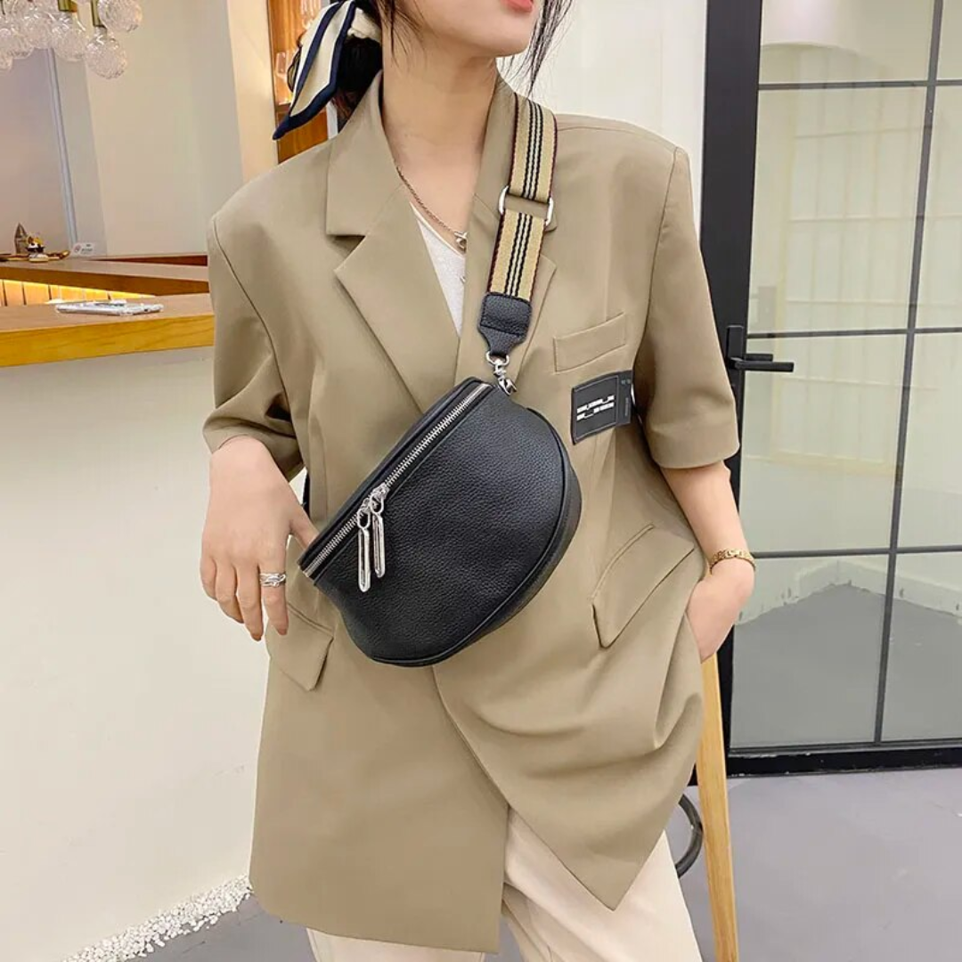 Lucy - Compact Leather Saddle Bag
