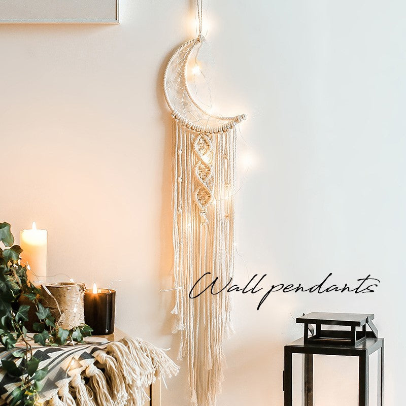 DreamWeaver Macramé - Bohemian Wall Decoration with Lights