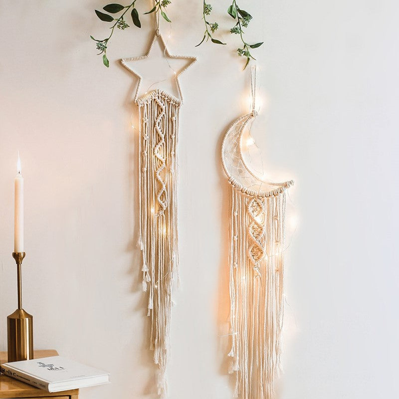 DreamWeaver Macramé - Bohemian Wall Decoration with Lights