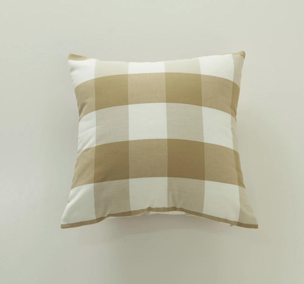 MarbreLuxe Striped Cushion Cover - Modern Elegance