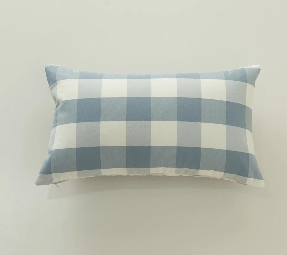 MarbreLuxe Striped Cushion Cover - Modern Elegance