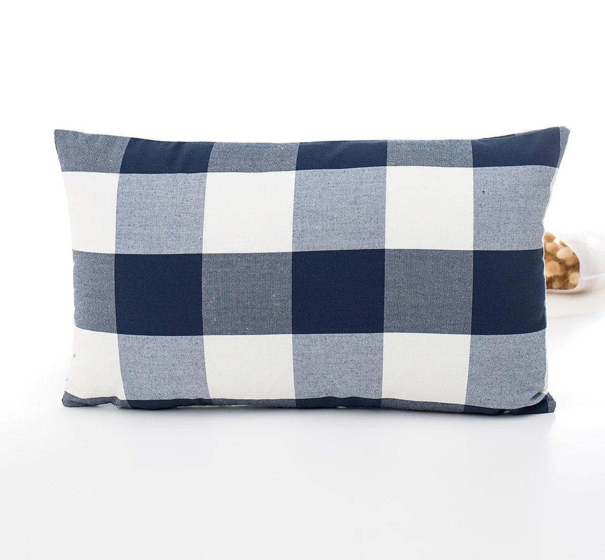 MarbreLuxe Striped Cushion Cover - Modern Elegance