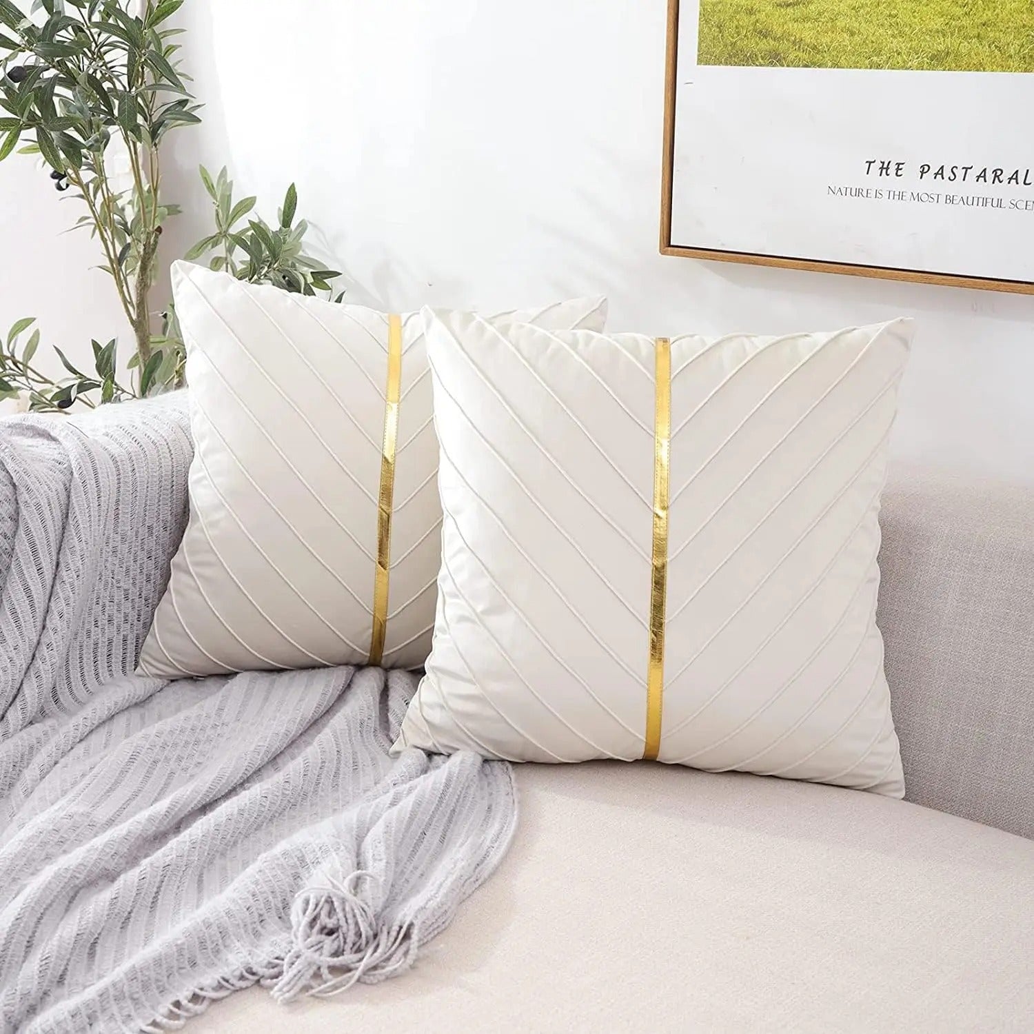 Noir Elegance Cushion Cover - Gold Sequin Velvet