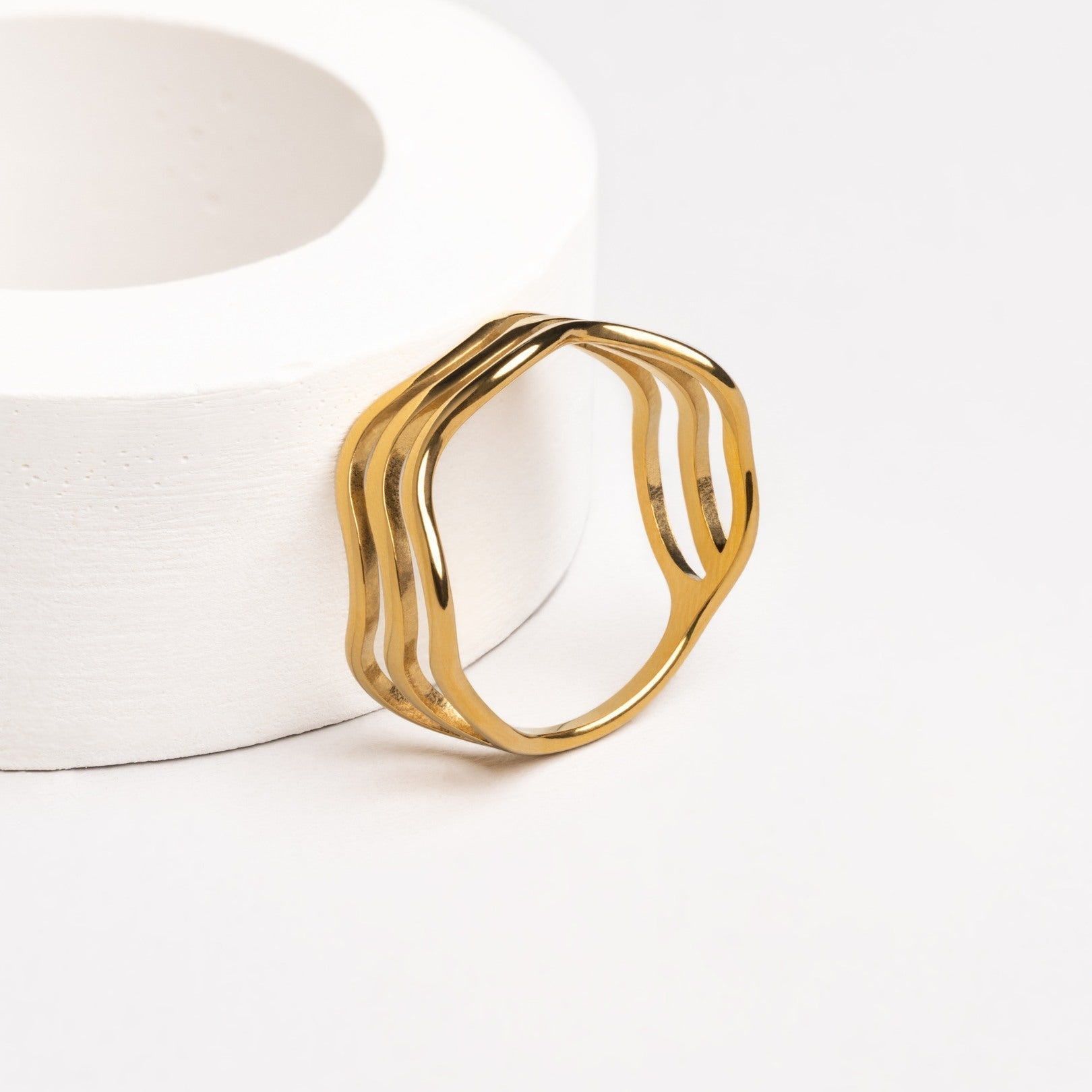 Nerida - Wave-Inspired Ring for Women