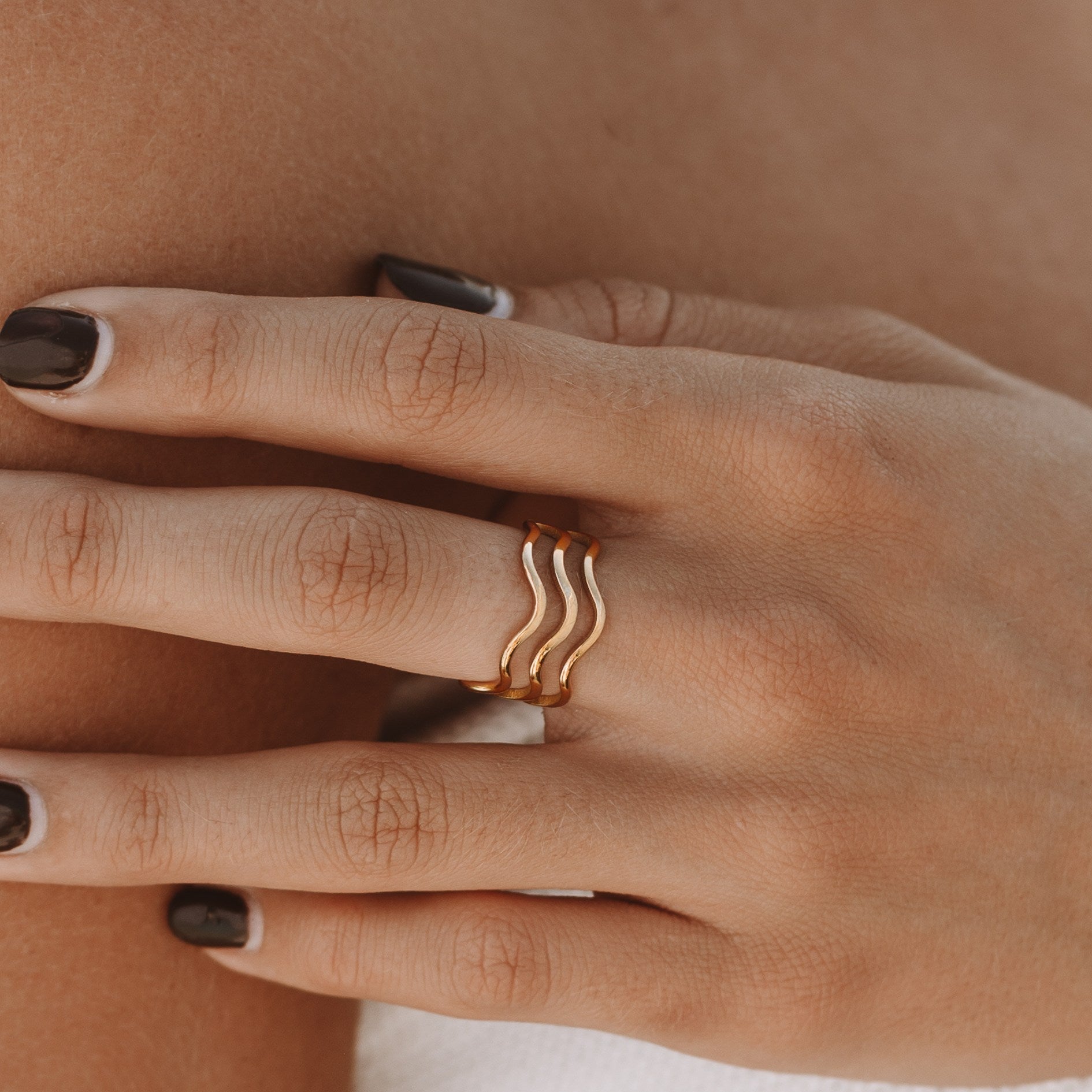 Nerida - Wave-Inspired Ring for Women