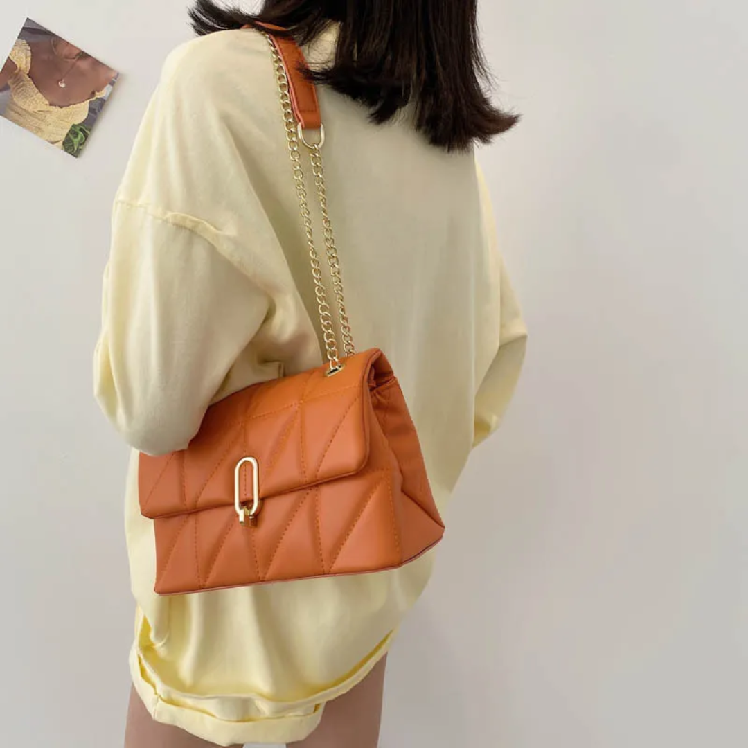 SylvieBag - Quilted Handbag with Gold Chain Strap