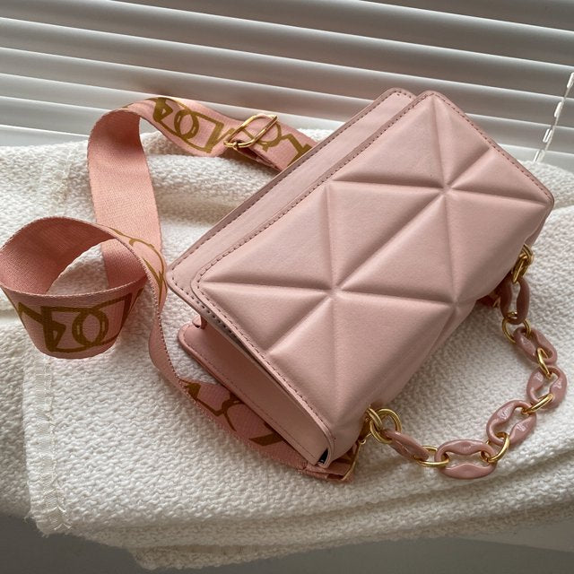 Savannah - Chic Quilted Handbag
