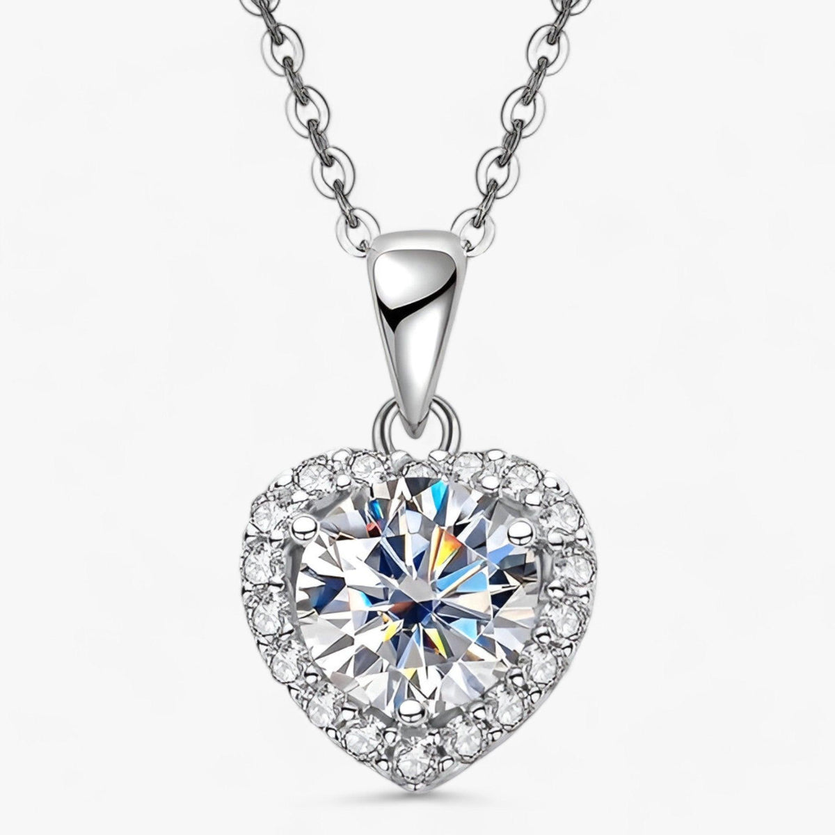 Amouria - Moissanite Heart Necklace