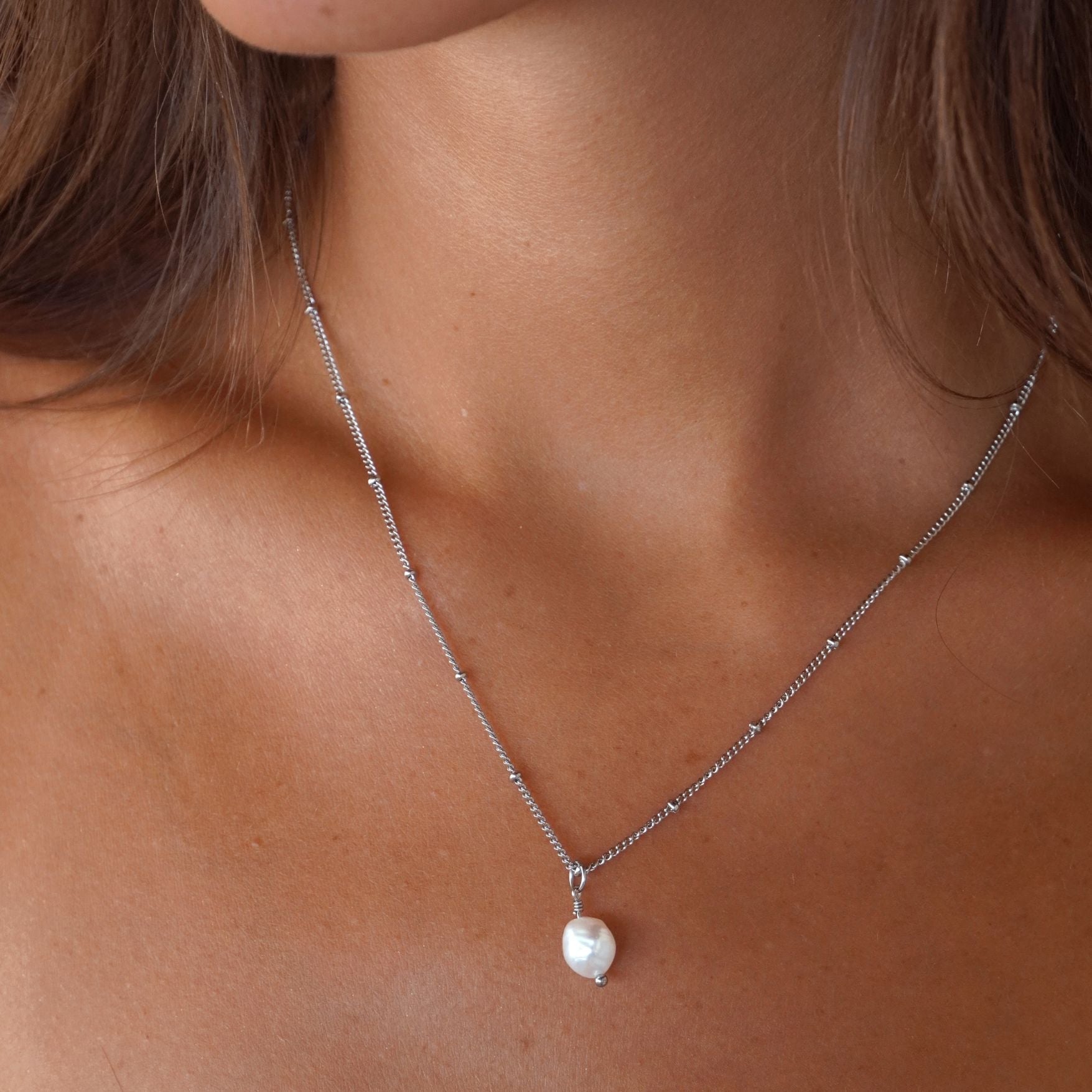 Anisa Baroque Pearl Pendant Necklace - Gold Accents