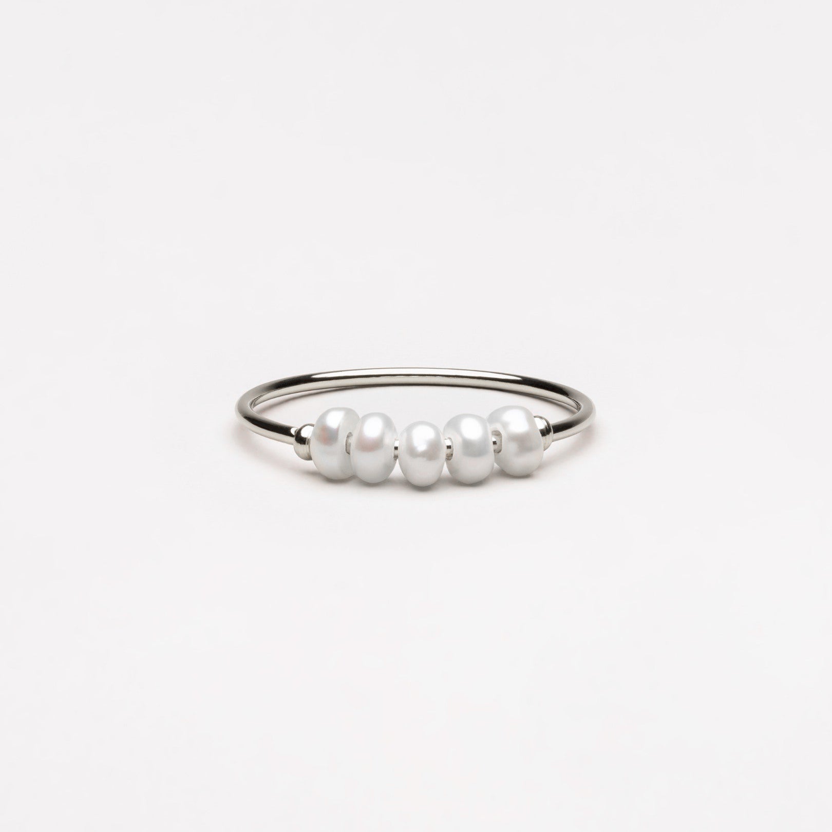 Isolde Mini Pearl Ring - Chic Freshwater Pearls