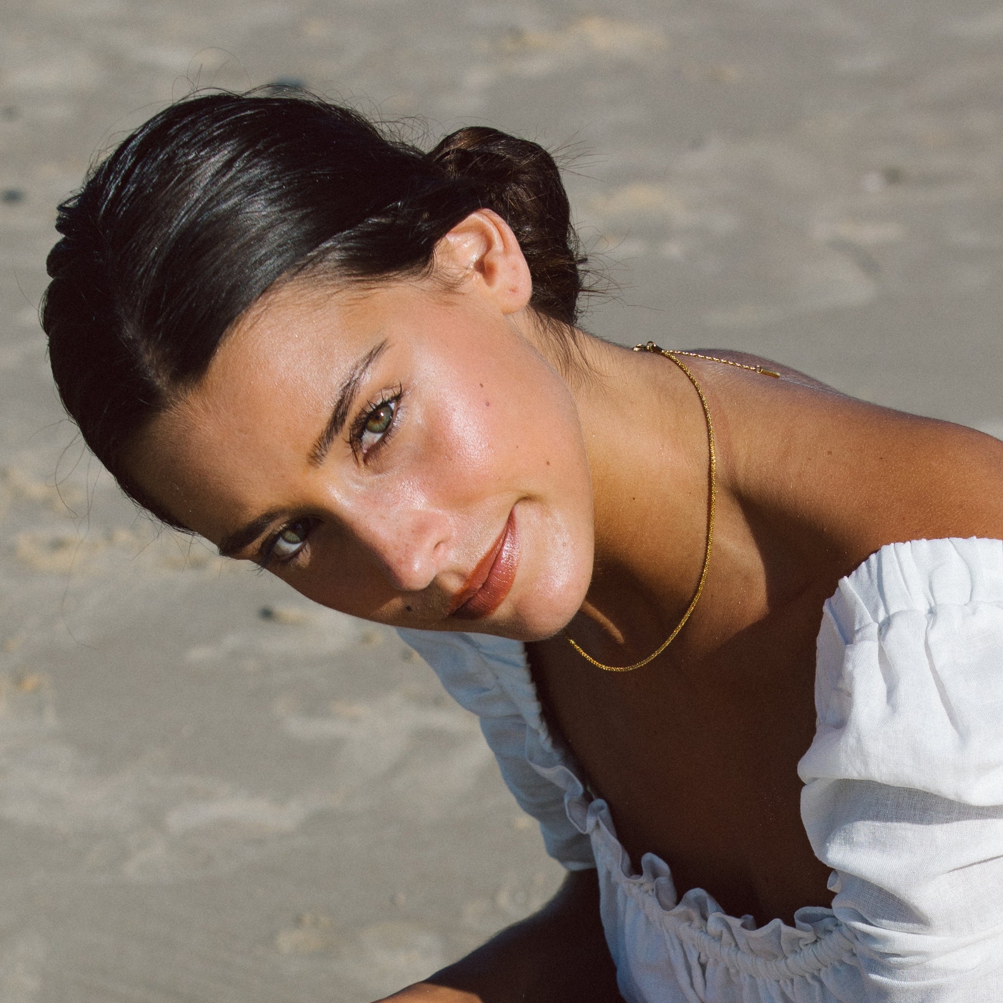 Amaya Necklace - Timeless Elegance