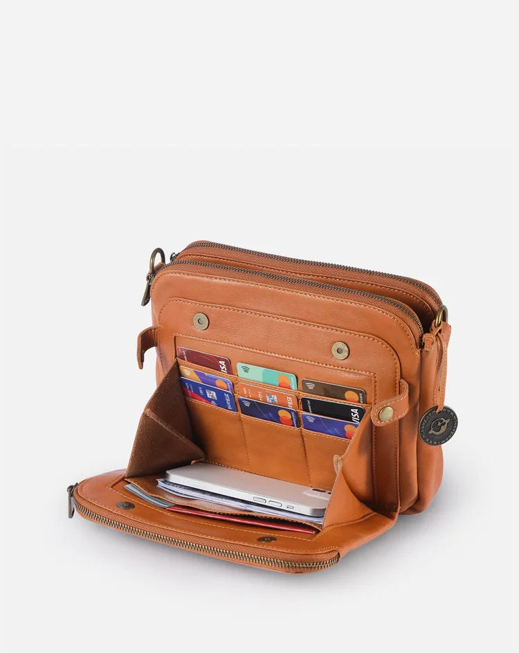 UrbanChic Shoulder Bag – Stylish Vegan Leather Mini