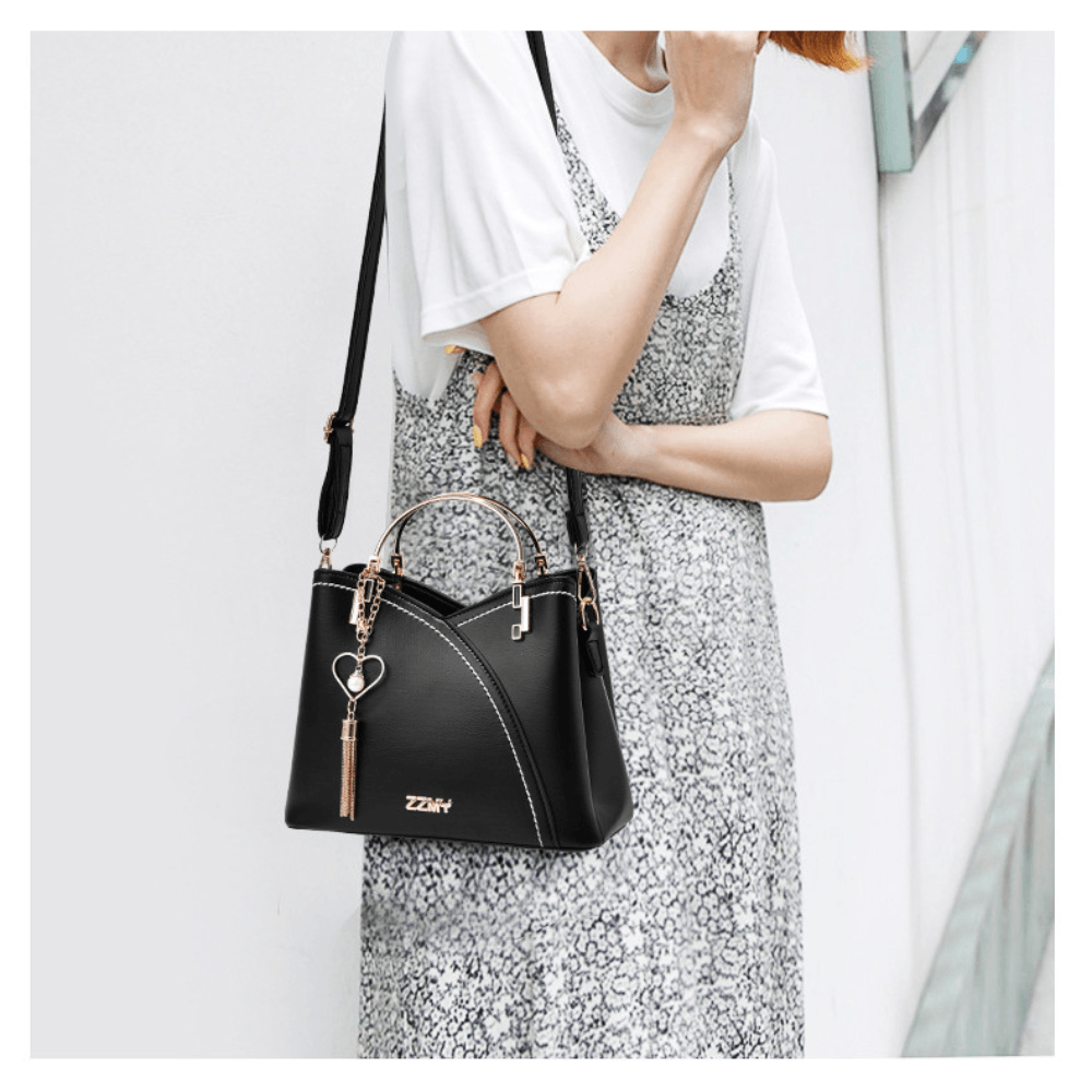 EleganceCarry Bag - Luxe Leather Shoulder Bag for Women