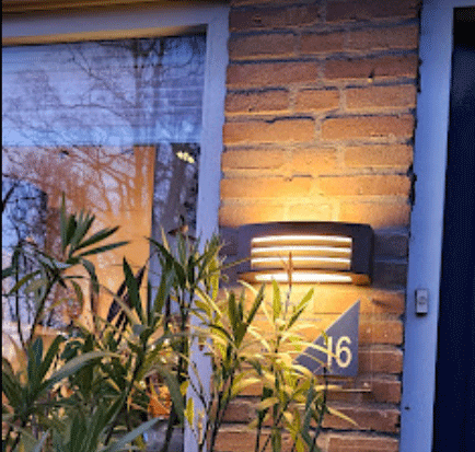 GardaOutdoor Light - Rugged Black IP54 Outdoor Wall Lamp