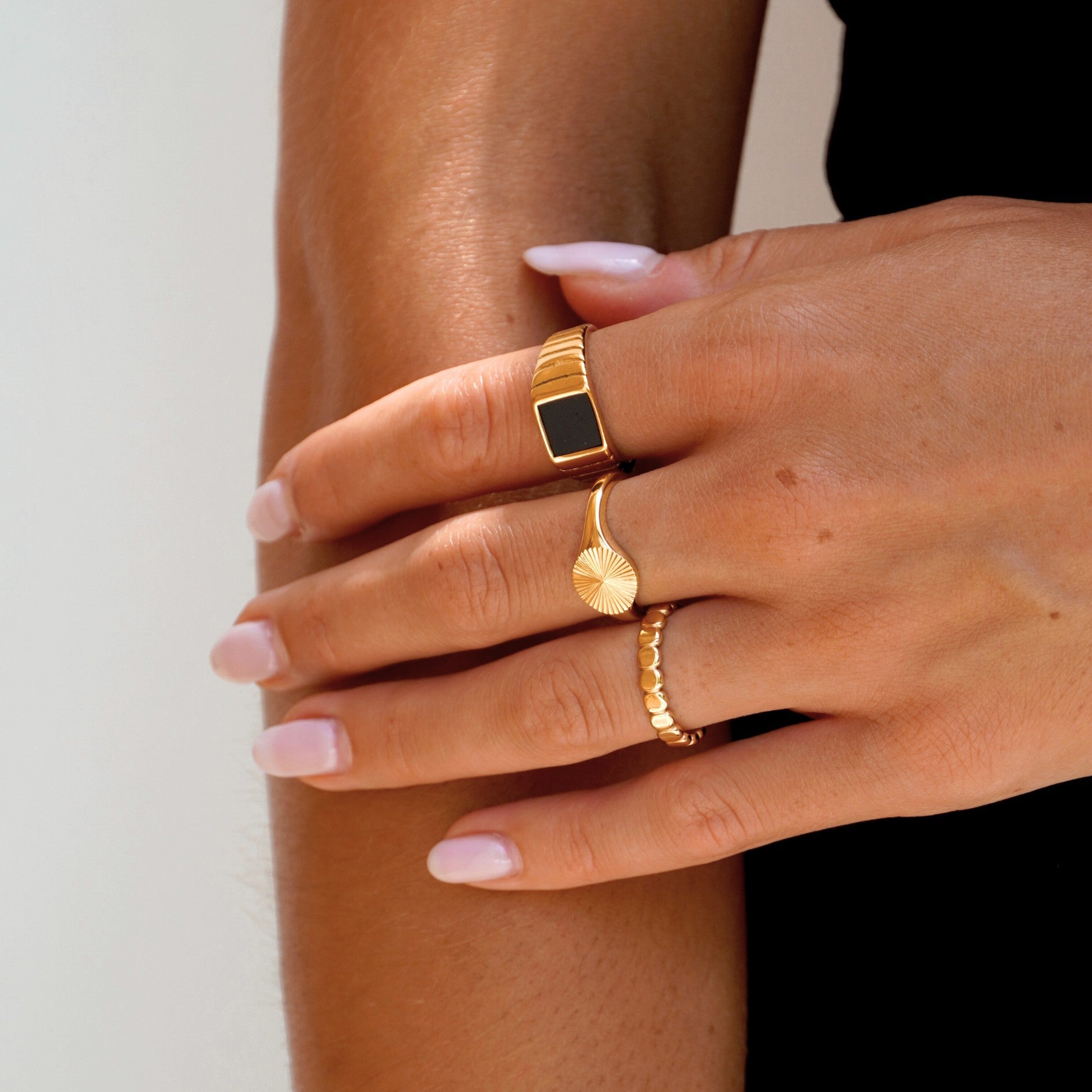Elina - Beaded Ring for Women