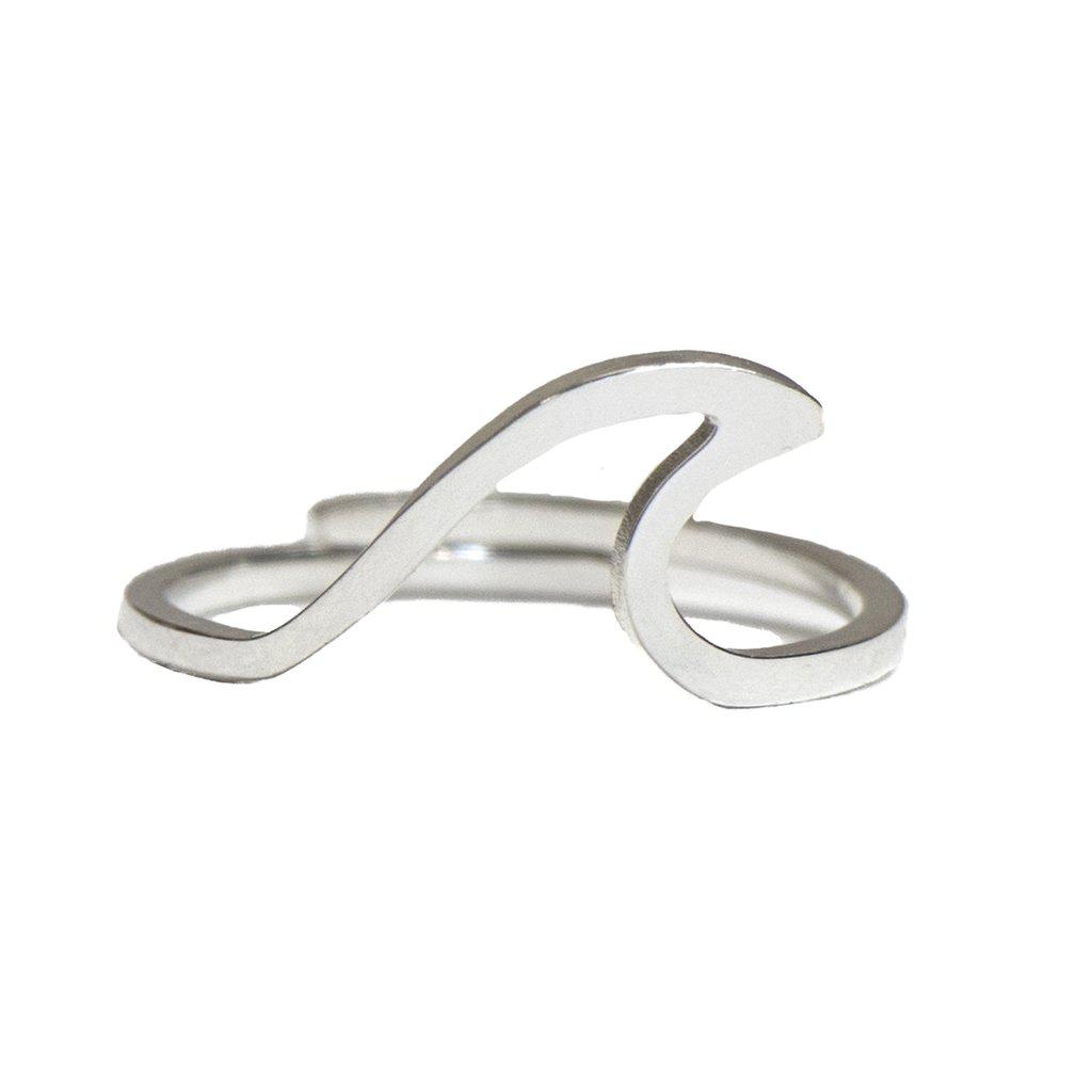 Mila - Elegant Wavy Ring for Women