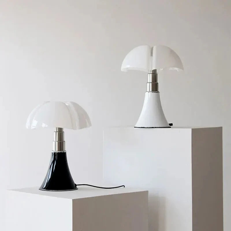 FloraLuxe - Elegant Flower Table Lamp