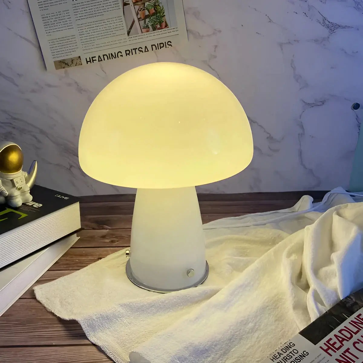 Scandinavian LED Mushroom Lamp - Warm Mushroom Table Light
