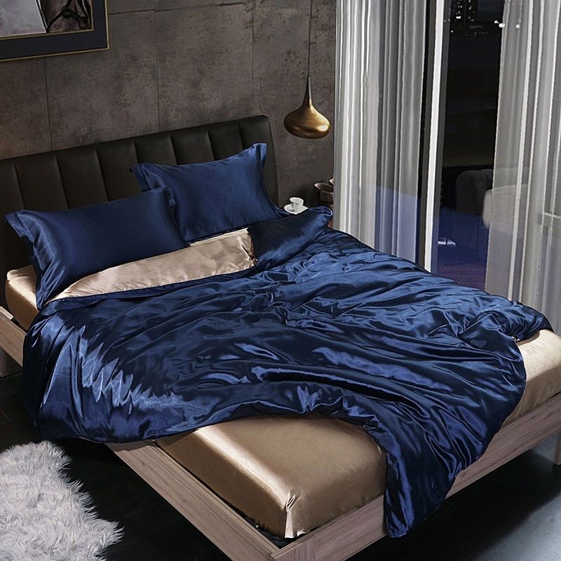SilkEssence Luxury Bedding Set